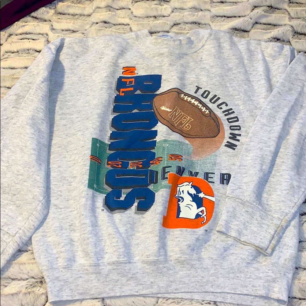 Vintage Bronco’s 1993 NFL Crewneck